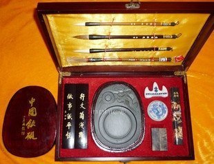 INPHIC-蘭亭序 仿紅木漆盒 大款文房四寶套裝 豪華裝 毛筆硯臺禮盒