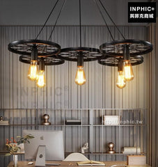 INPHIC-酒吧懷舊燈具工業風網咖loft複古車輪餐廳吊燈咖啡廳鐵藝-五燈鐵鏽色