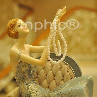 INPHIC-歐式家居裝飾品擺飾 樹脂工藝座椅女郎捧珍珠銀