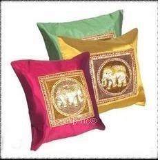 INPHIC-東南亞風情異國風情進口工藝品家居大象靠墊抱枕