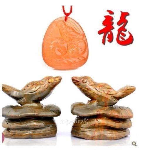 INPHIC-開光一對以灰紅色石雕成的年年報喜屬龍助運套裝