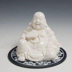 INPHIC-宗教 坐式陶瓷彌勒佛 汽車內飾擺飾 工藝品擺設 持扇笑佛