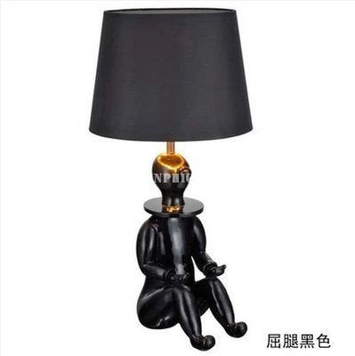 INPHIC-燈飾玩偶床頭燈歐式簡約個性可愛小丑檯燈樹脂書房檯燈屈腿