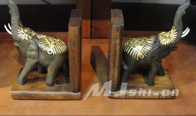 INPHIC-家居擺飾 進口實木傢俱裝飾擺設 木雕大象書檔